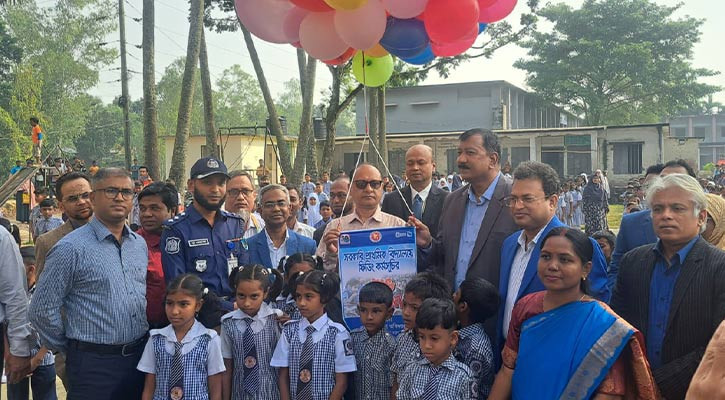 প্রাথমিক বিদ্যালয়ে ফিডিং কর্মসূচির উদ্বোধন