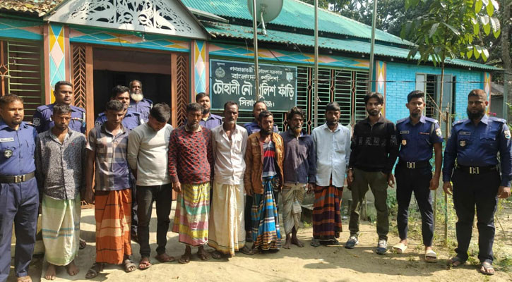 যমুনা নদীতে বাল্কহেডে চাঁদাবাজী, ছাত্রসমন্বয়ক ও ইউপি সদস্যসহ আটক ১০