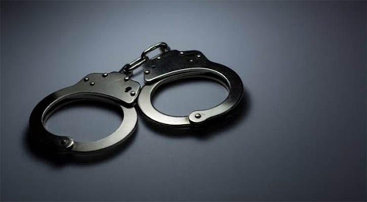 রাজধানীতে অভিযানে নিষিদ্ধ যুবলীগের ৪ নেতাকর্মী গ্রেপ্তার