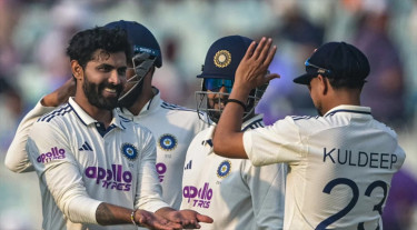 জাদেজার ঘূর্ণিতে ইডেনে জয়ের সুবাস পাচ্ছে ভারত