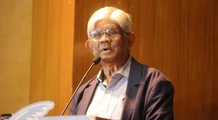 অর্থনীতি ধ্বংস হয়ে যায়নি, পরিস্থিতির উন্নতি হয়েছে: অর্থ উপদেষ্টা