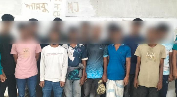 মোহাম্মদপুরে বিশেষ অভিযানে ১৪ জন গ্রেপ্তার