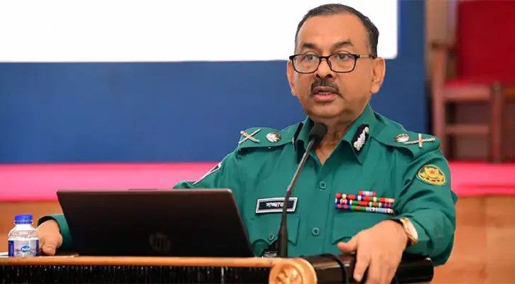 আগুন সন্ত্রাসীদের দেখামাত্রই গুলির নির্দেশ ডিএমপি কমিশনারের