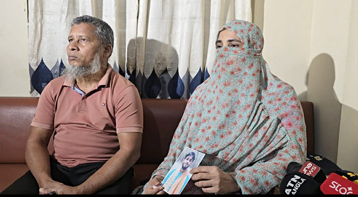 শেখ হাসিনার মৃত্যুদণ্ড: শহীদ ওয়াসিমের বাবা ও শহীদ শান্ত’র মায়ের সন্তোষ প্রকাশ