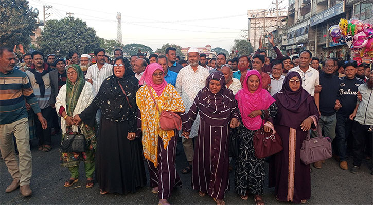 মেহেরপুরে বিক্ষোভ মিছিল
