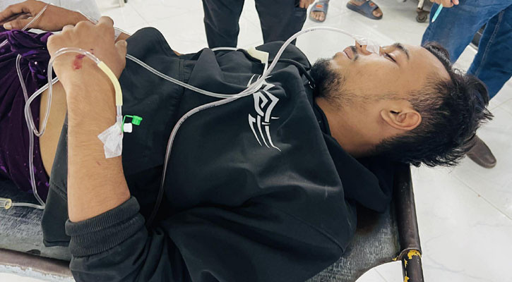 হেলমেট পড়া ৩ জন গুলি করে কিবরিয়াকে, পালানোর সময় রিকশাচালককেও