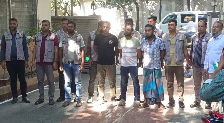 মাদকের সাম্রাজ্য টিকিয়ে রাখতে অস্ত্রের ব্যবহার করতেন তারা: ডিবি