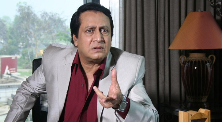 কখনও কারও সঙ্গে রঞ্জিত মল্লিকের ‘সম্পর্কের গুঞ্জন’ ছড়ায়নি!