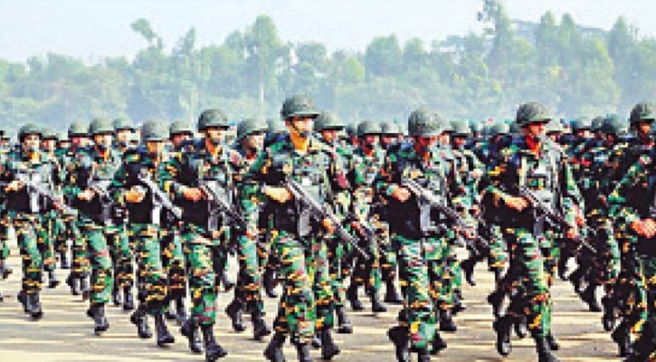 সংকটে আস্থা সশস্ত্র বাহিনীতেই