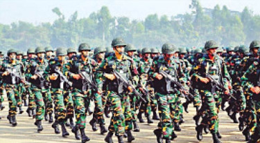 সংকটে আস্থা সশস্ত্র বাহিনীতেই