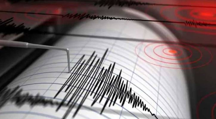 দু’দিনের ভূমিকম্পে আতঙ্ক: অপ্রস্তুত বাংলাদেশের বাস্তবতা