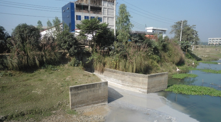 সৈয়দপুরে পেপার মিলের রাসায়নিক বর্জ্যে সংকটে খড়খড়িয়া নদী