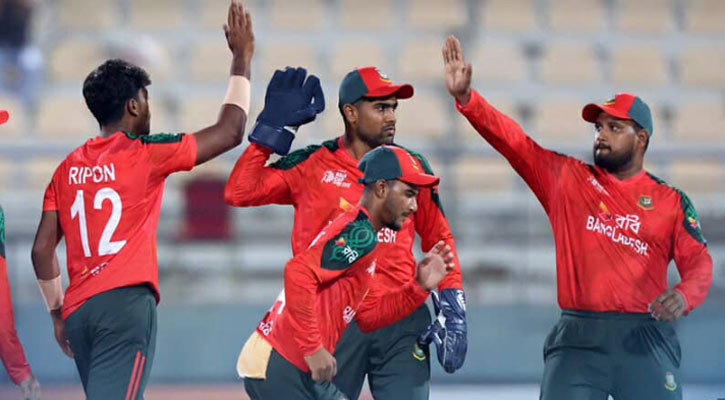 পাকিস্তানকে ১২৫ রানে আটকে দিল বাংলাদেশ