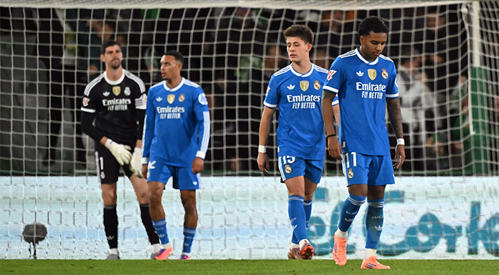 এলচের কাছে হেরে টানা তিন ম্যাচে জয়হীন রিয়াল