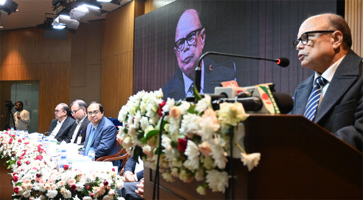 হয়রানি কমাতে হাতের মুঠোয় ভূমিসেবা