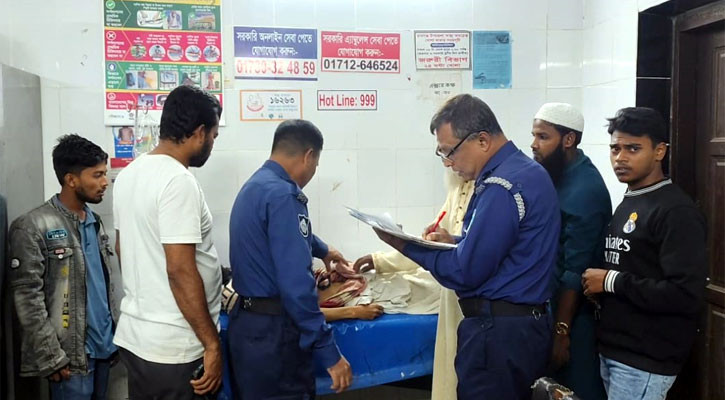 রামগঞ্জে দোকানে ঢুকে ব্যবসায়ীকে ছুরিকাঘাতে হত্যা