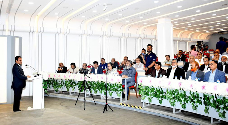 স্বাস্থ্যসেবা ও ওষুধ শিল্পের লাইসেন্স প্রক্রিয়া সহজীকরণের পরামর্শ