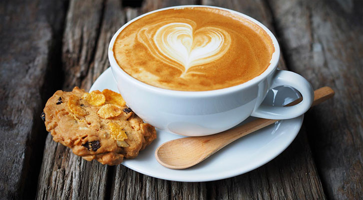 কফির বদলে যে পানীয় বেছে নেবেন