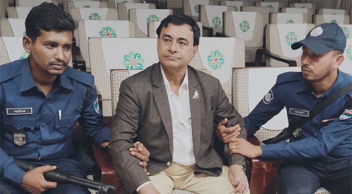 অতিরিক্ত সচিব পরিচয়ে সার্কিট হাউজে ওঠা ব্যক্তিকে পুলিশে সোপর্দ