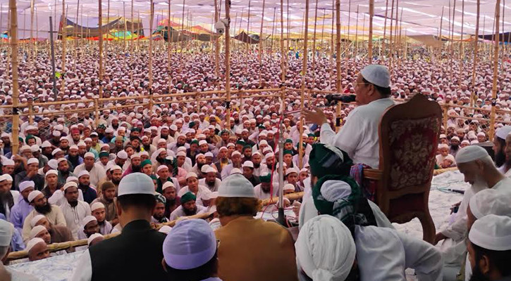 দুনিয়ার মোহ সব অন্যায়ের কারণ: চরমোনাই পীর