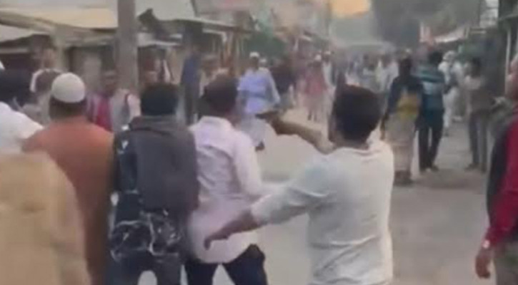 পাবনায় জামায়াত প্রার্থীর প্রচারণায় হামলা, শতাধিক মোটরসাইকেল ভাঙচুর