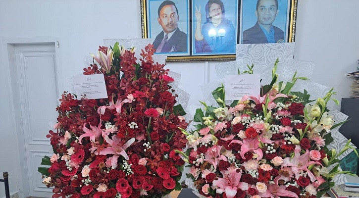 খালেদা জিয়ার সুস্থতা কামনায় ফুলের তোড়া পাঠালেন পাকিস্তানের প্রধানমন্ত্রী