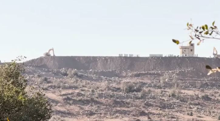 সিরিয়ায় ইসরায়েলের সামরিক অভিযান, নিহত ১৩