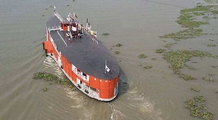 দীর্ঘ বিরতির পর ঢাকা থেকে বরিশালে শতবর্ষী স্টিমার ‘মাহসুদ’