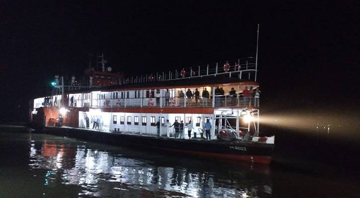 দীর্ঘ বিরতির পর ঢাকা থেকে বরিশালে শতবর্ষী স্টিমার ‘মাহসুদ’