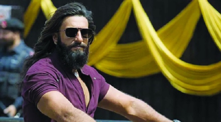 আইনি জটিলতায় রণবীরের ‘ধুরন্ধর’