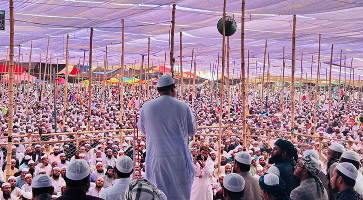 লুটেরা-চাঁদাবাজদের জনগণ আর ক্ষমতায় দেখতে চায় না: চরমোনাই পীর