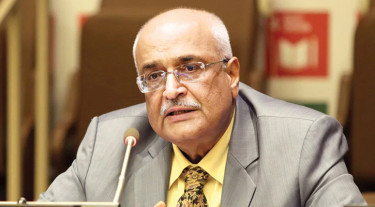 দেশে  বড় রাজনৈতিক ও সামাজিক ভূমিকম্প আসন্ন: দেবপ্রিয় ভট্টাচার্য