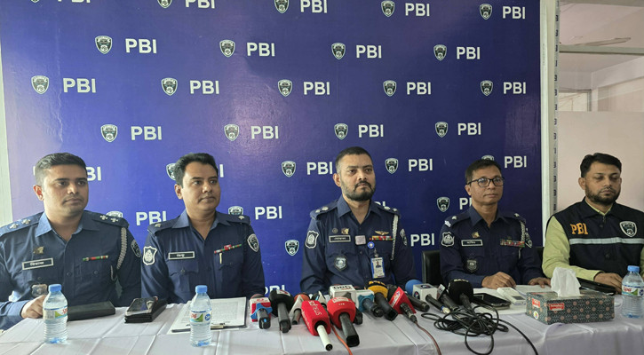 সিদ্ধিরগঞ্জে তাকবির হত্যায় গ্রেপ্তার ২