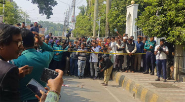 খুলনায় আদালত চত্বরে দুর্বৃত্তের গুলিতে ২ আসামি নিহত