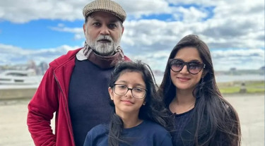 বিচ্ছেদের গুঞ্জনের মধ্যে এক হলেন সৃজিত-মিথিলা