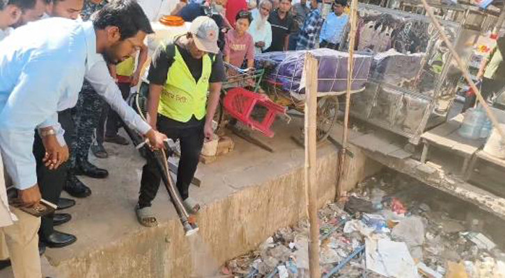 মশা মারতে ইউএসএ’র বিটিআই ব্যবহার শুরু চট্টগ্রামে