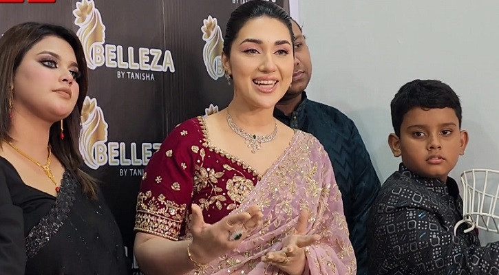 ‘ব্লেজা বাই তানিশা’তে শাকিবের পরামর্শ নিয়ে যা বললেন অপু