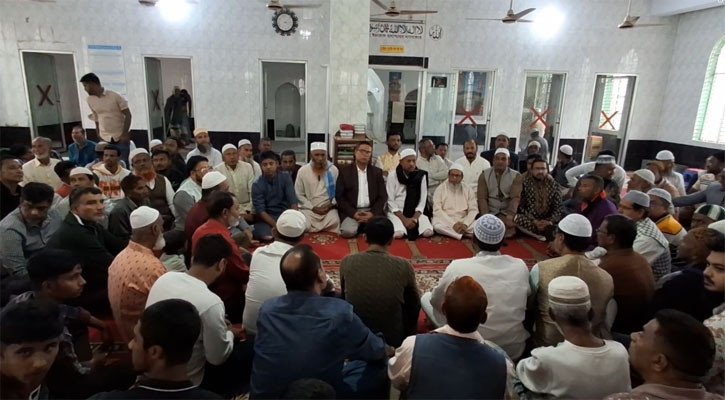 খালেদা জিয়ার সুস্থতা কামনায় কদম রসুল দরগাহে আবু জাফর বাবুলের উদ্যোগে দোয়া