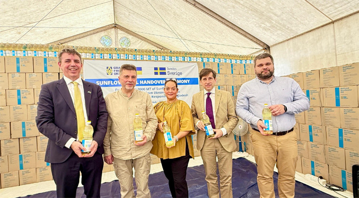 রোহিঙ্গাদের জন্য ৩ হাজার টন সূর্যমুখী তেল সহায়তা সুইডেনের