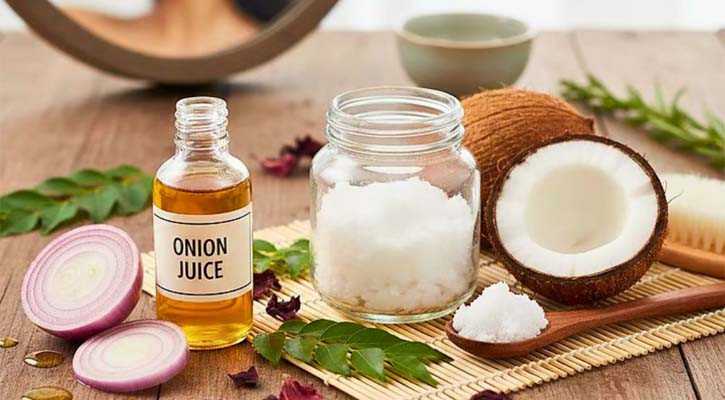 নারকেল তেলের সঙ্গে যে সবজির রস মেশালে কমবে চুল পড়া