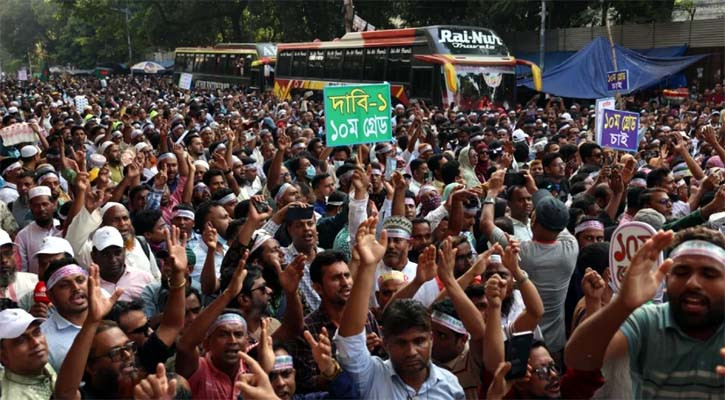 আন্দোলন ঠেকাতে প্রাথমিকে বদলির ঝড়!