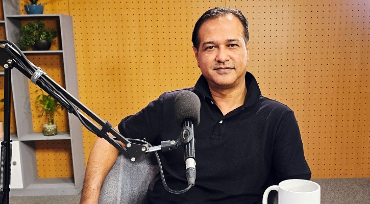 কিছু মানুষের জন্ম আর মৃত্যুই হয় ফেসবুকে: আসিফ আকবর