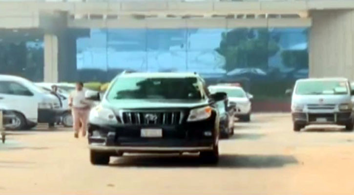 বিমানবন্দর থেকে সরাসরি এভারকেয়ারে যাবেন ডা. জুবাইদা রহমান