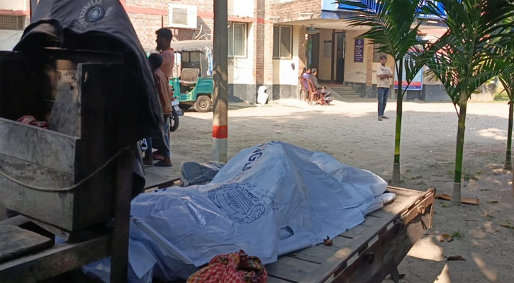 মাছ কিনতে বের হওয়া ব্যবসায়ীকে কুপিয়ে হত্যা, টাকা-পয়সা লুট