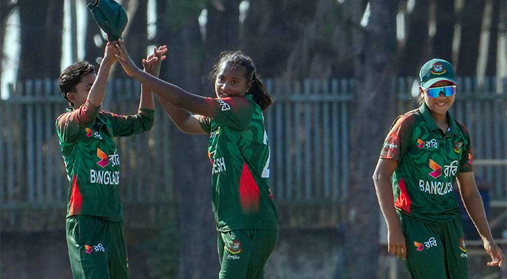 পাকিস্তানকে হারিয়ে সমতায় বাংলাদেশ অনূর্ধ্ব-১৯ নারী দল