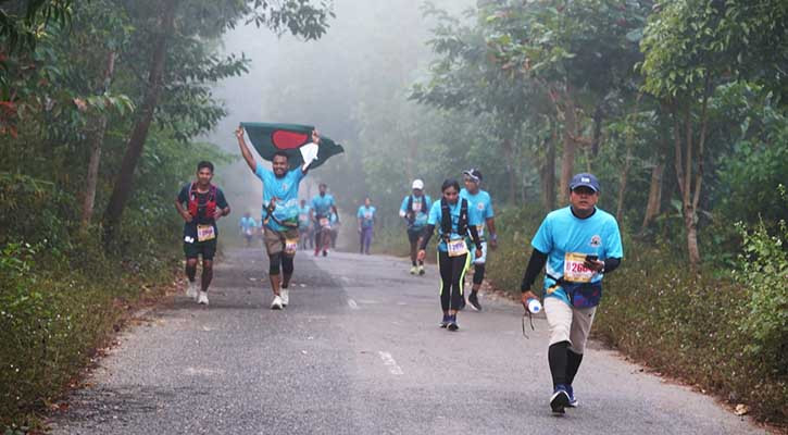 আলীকদমে ভার্টিক্যাল ড্রিমার্স আল্ট্রা ম্যারাথন, অংশ নিলেন ৪৫০ প্রতিযোগী