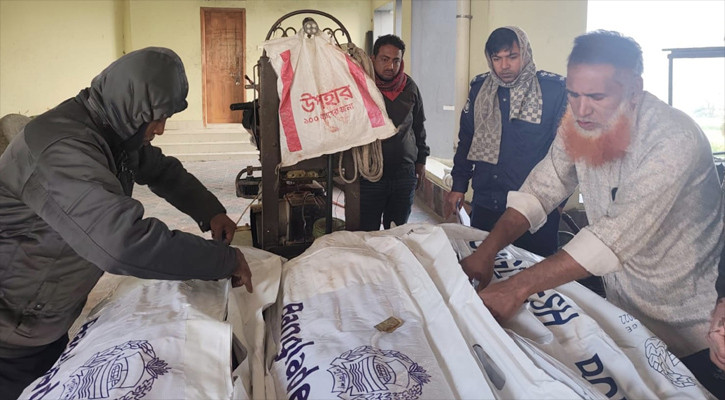 ভাঙ্গায় বাসচাপায় প্রাণ গেল মোটরসাইকেলের ৩ আরোহীর