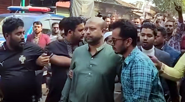 এবি পার্টির ফুয়াদকে ঘিরে ‘ভুয়া ভুয়া’ স্লোগান, হাতাহাতি–বাকবিতণ্ডা