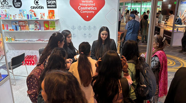 ভারতের কসমোপ্রফ প্রদর্শনীতে রিমার্কের ব্যাপক সাড়া