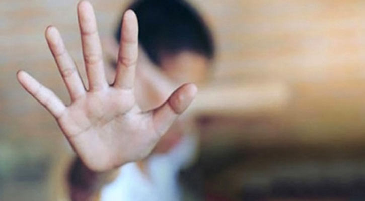 ছাত্রকে ৩ বছর ধরে ‘বলাৎকার’, মাদরাসাশিক্ষক গ্রেপ্তার